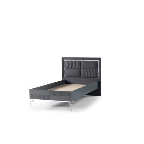 Gozde Bedstead