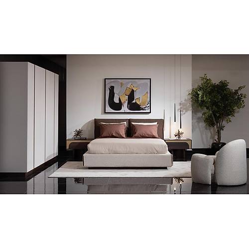 Le Mans Bedroom