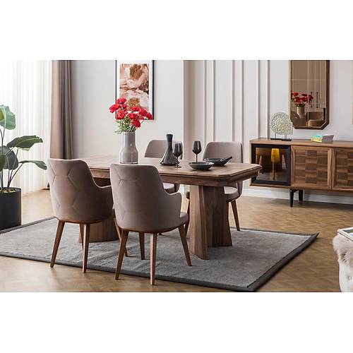Arya Chair