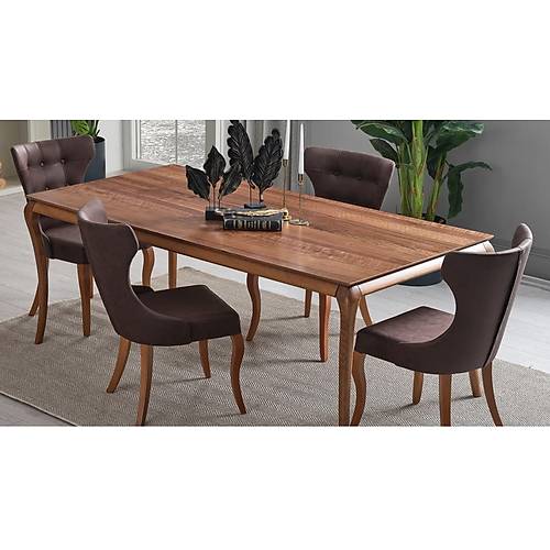 Woody Dining Room