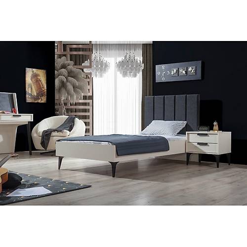 Kolezyum Ay Teen Room