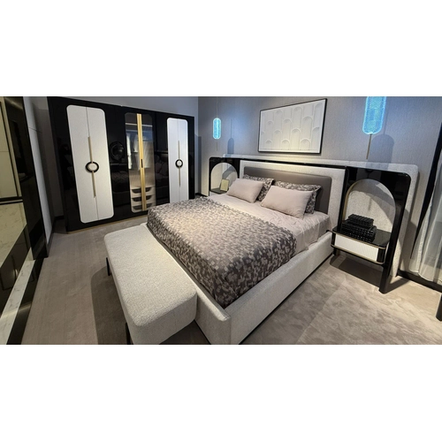 Lizbon Luxury Bedroom