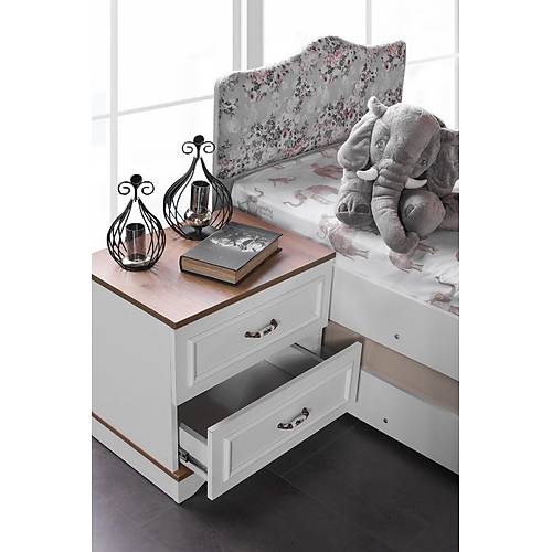 Beyza Teen Room
