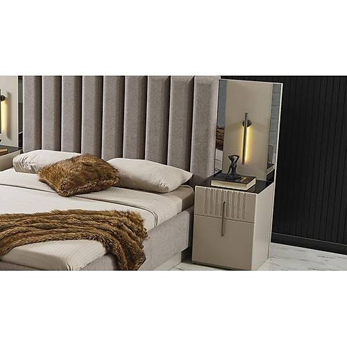 Aura Lux Bedroom