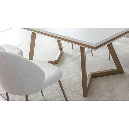 Valore Dining Room