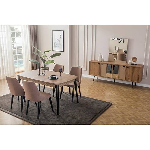 �lke Dining Room
