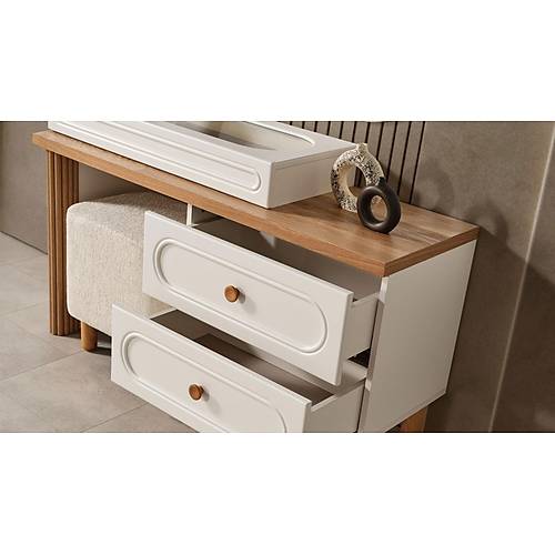 Pera Dresser and Mirror