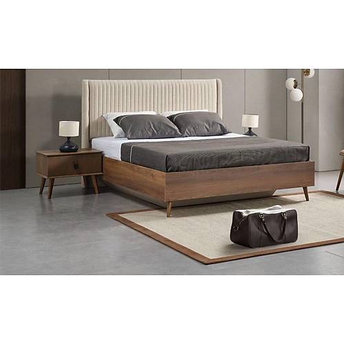 Tosko Bedroom