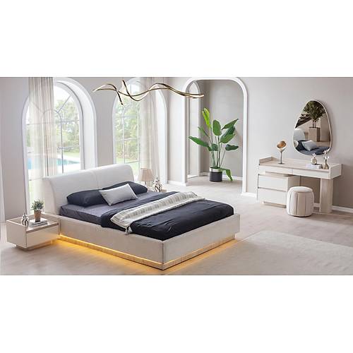 Flora Corner Bedroom
