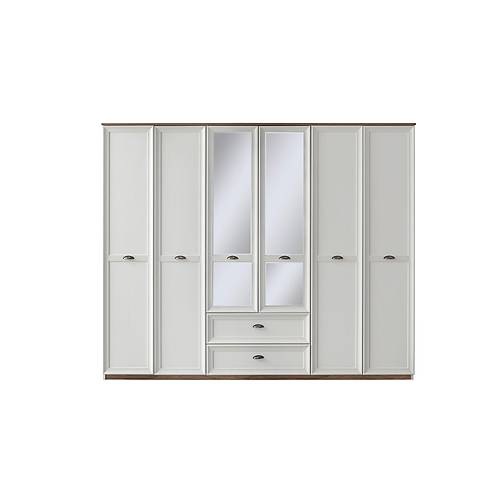 Ada Plus Bedroom