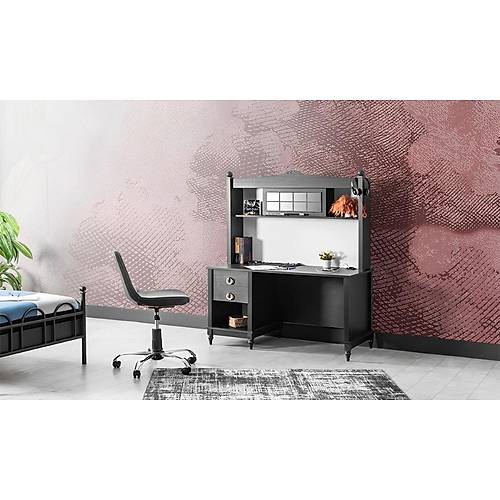 Romantic Study Desk