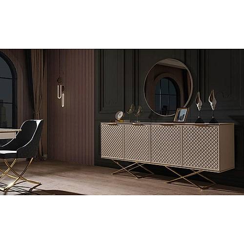 Ven�s Plus Dining Room
