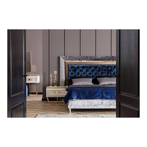 Gloria Bedroom