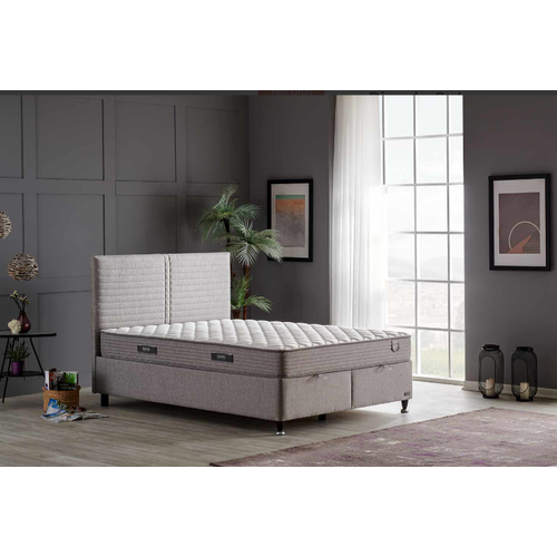 Pineda Bed Set