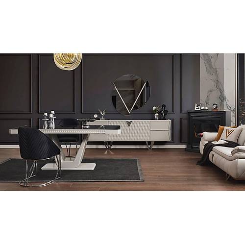 Velar Dining Room