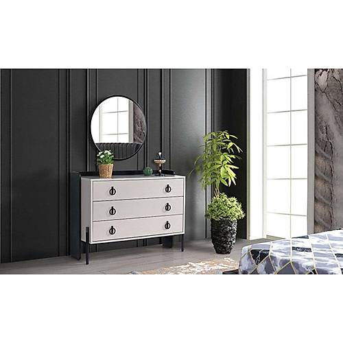 Zenn Dresser and Mirror