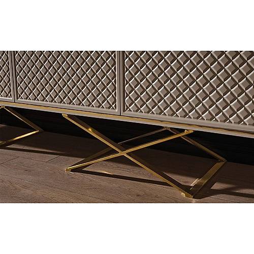 Ven�s Plus Dining Room