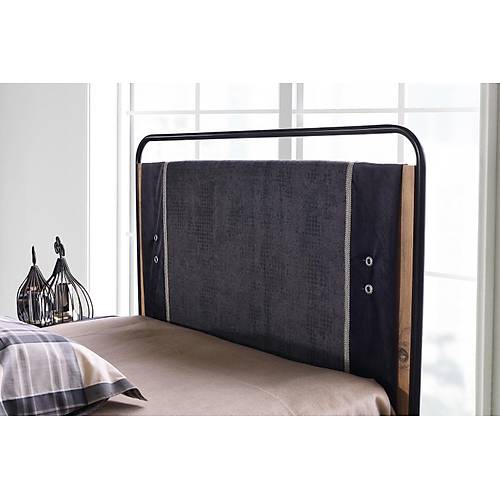 Kanton Teen Room