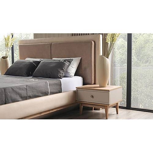 Haziran Bedstead
