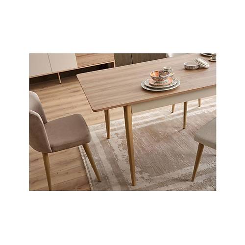 Bien Dining Room