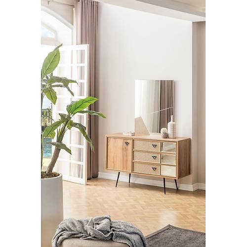 �lke Bedroom 6 Door