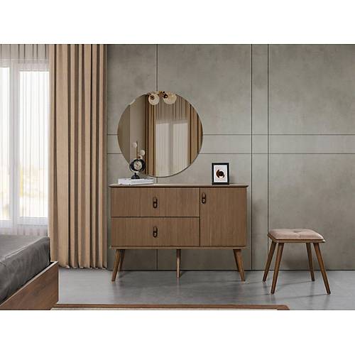 Tosko Bedroom