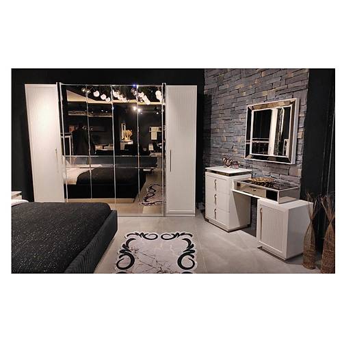 Tokyo Modular Wardrobe