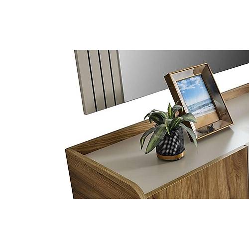 Ada Dining Room