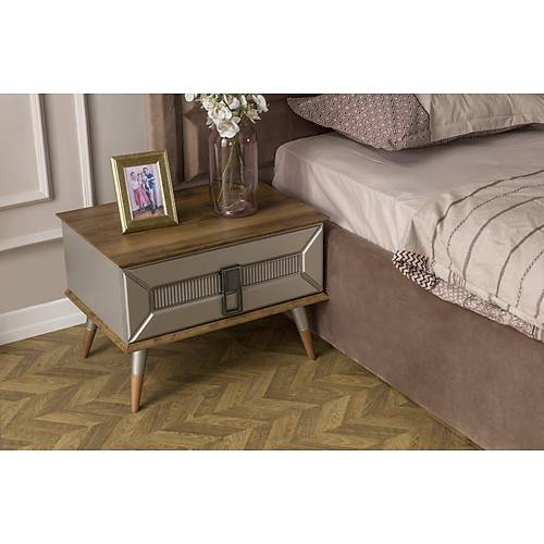 Side Bedroom