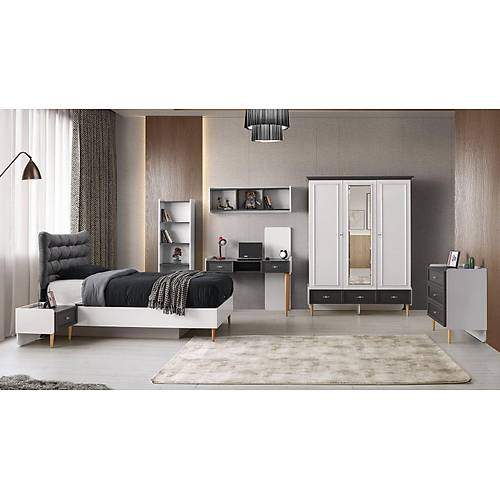 Retro Teen Room
