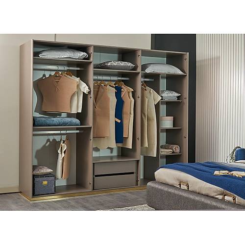Vals Bedroom