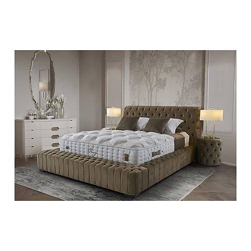 Plumy Arya Bed Set