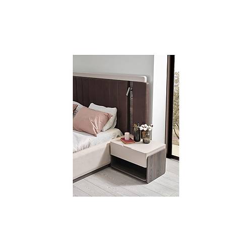 Lukka Plus Bedroom