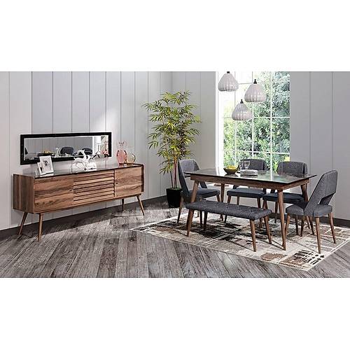 Corsa Dining Room