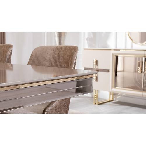 Gucci Luxury Dining Table Set
