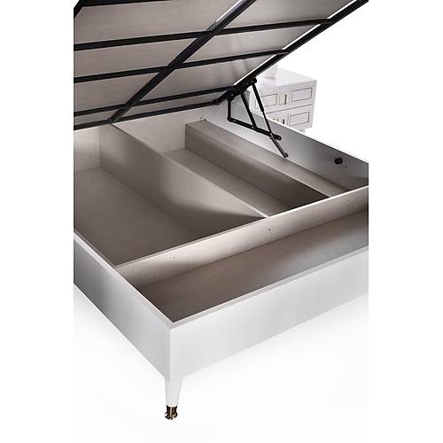 Vilza Bedroom