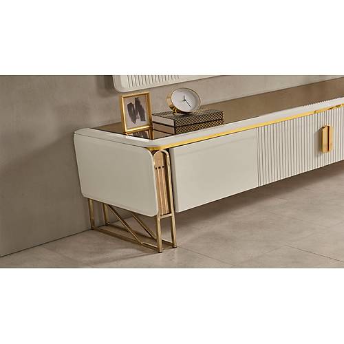 Solo Cream Dining Room