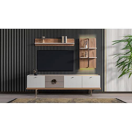Karya Dining Room