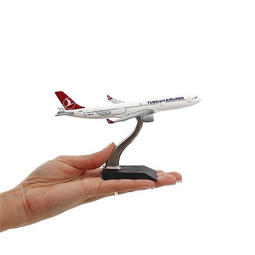 Airbus A330-300 1:400 Metal Gvde - TK Tasarml Model Uak