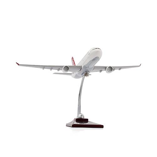 Airbus A330-300 1/200 - TK Tasarml Model Uak