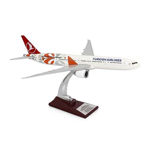 Boeing 777-300 1/200 - Eurolaegue Tasarml Model Uak