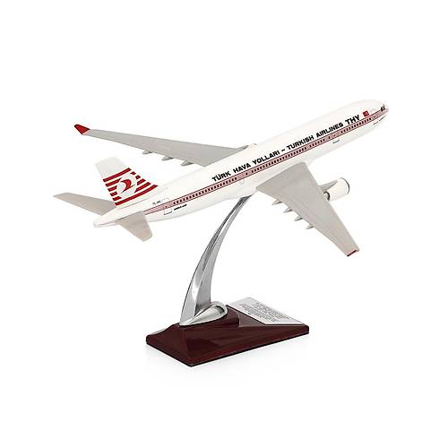 Airbus A330-300 1/200 - KUSHIMOTO Model Uak