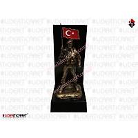 Tablal� Komando Heykeli 17 Cm Boyut, Makineli T�fekli, S�rt �antal�,T�rk Bayrakl�