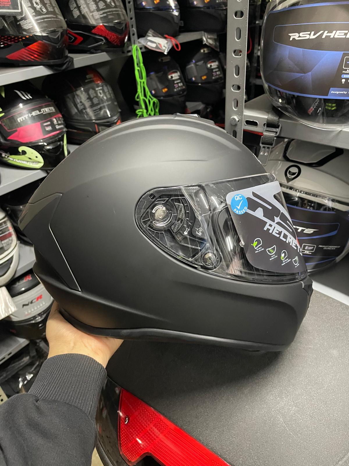 RS2 Fullface Kask Mat Siyah