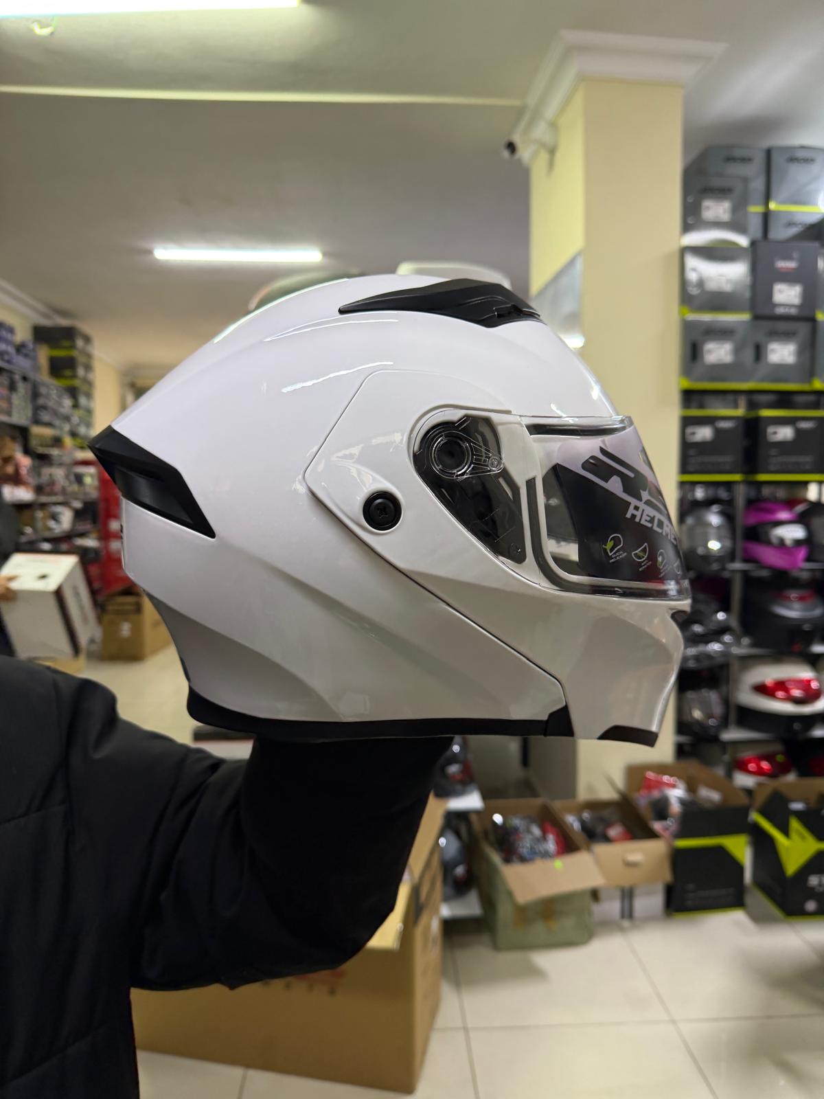 Rs2 Çene Açılır Kask