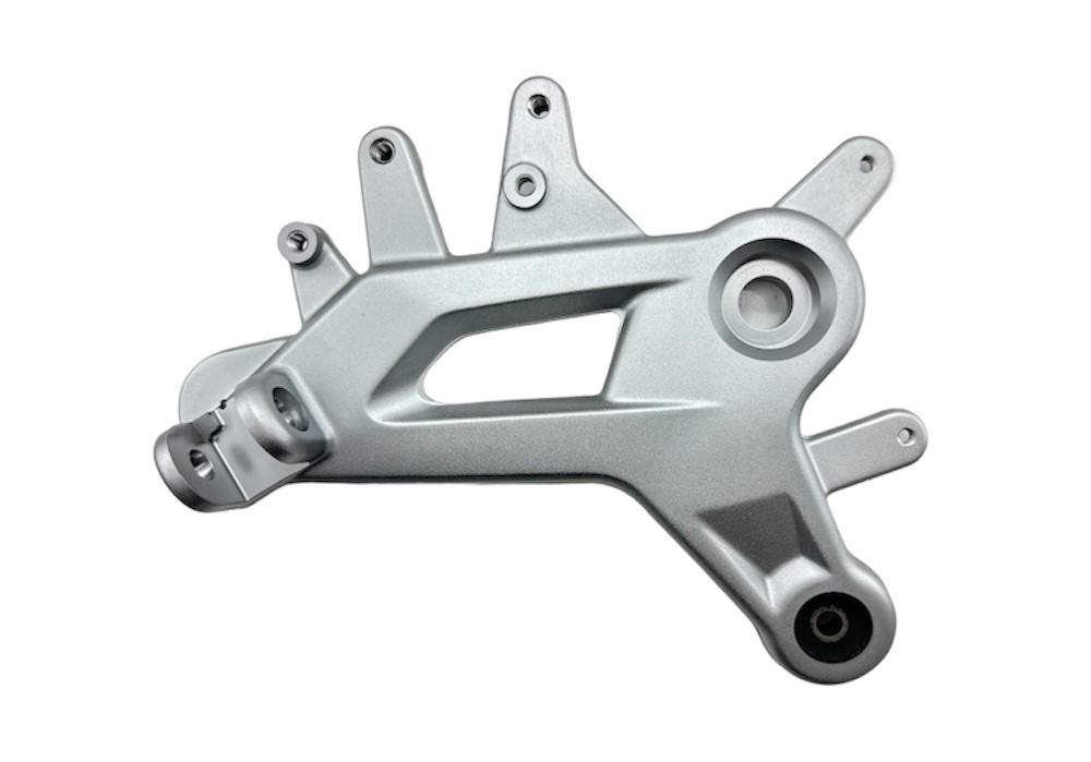 Cf Moto 450 Sr Ön Basamak Braketi  Sağ