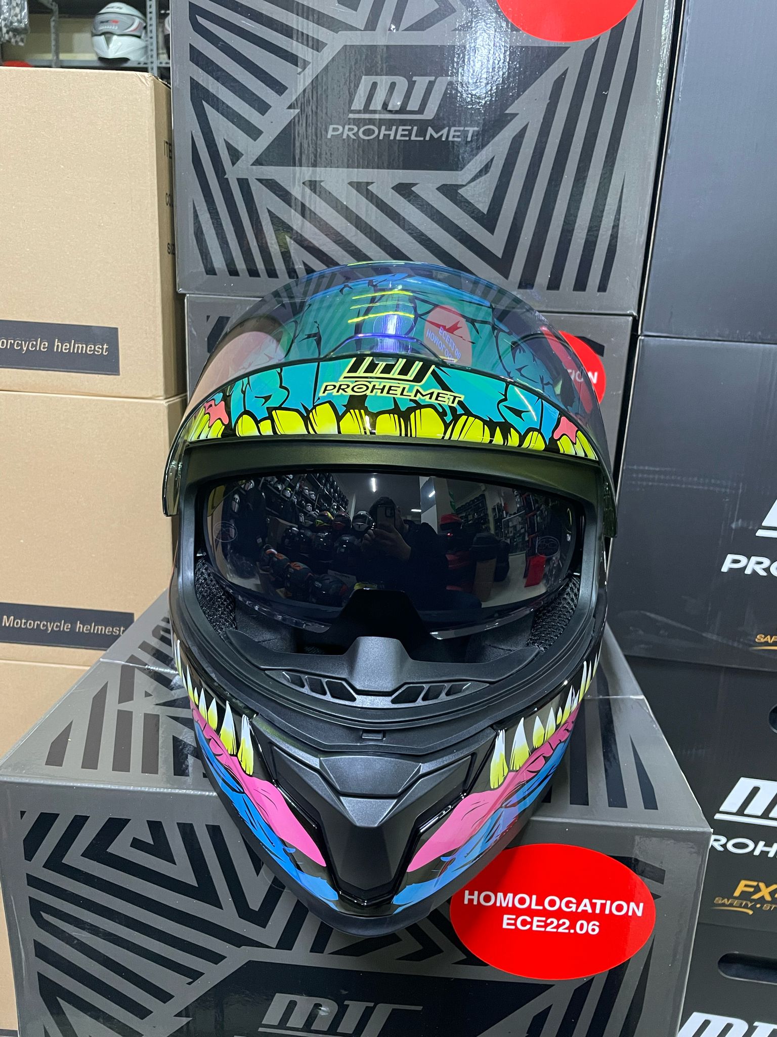 マクラメ MTS 910 Kask Kraken « EMEK MOTOSİKLET İSTANBUL