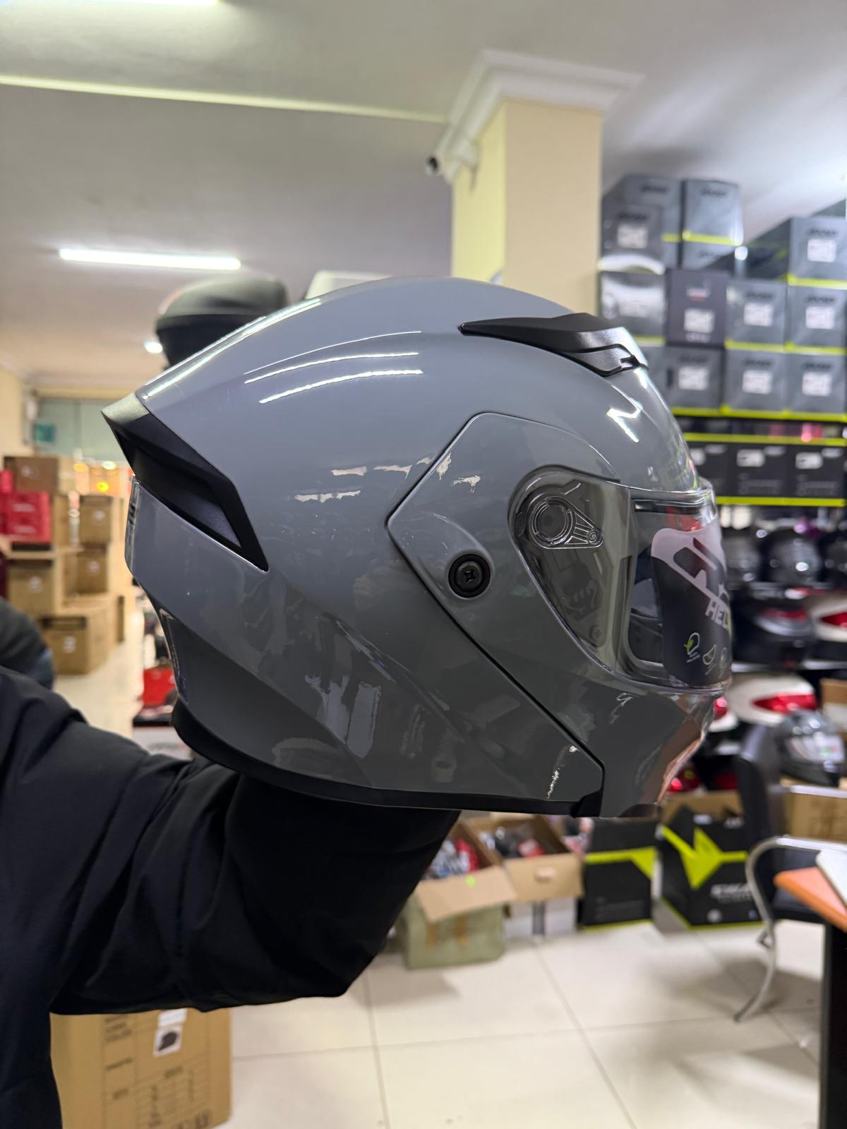 Rs2 Çene Açılır Kask