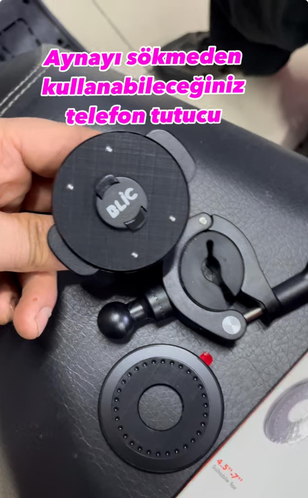 Ayna Sapına Takılan Telefon Tutucu