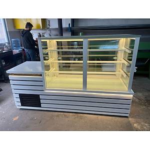 Pasta Te�hir Dolab� Kasa Bankolu Beyaz 200 Cm